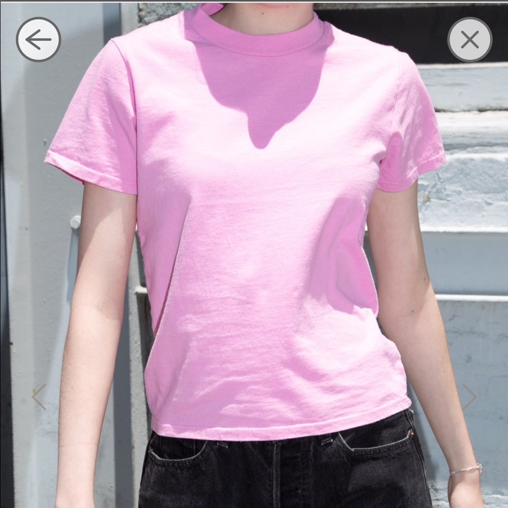 pink brandy melville t-shirt